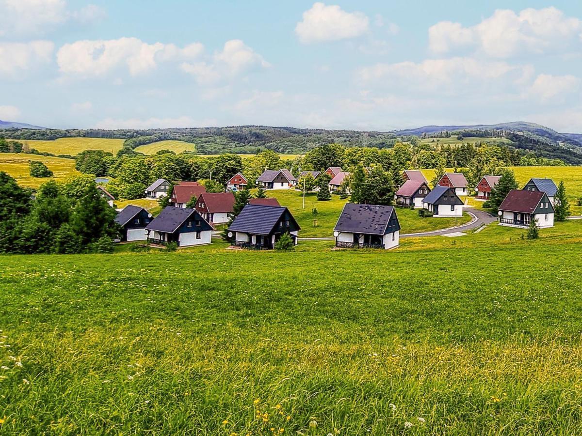 Holiday Home Holiday Hill 42 By Interhome Cista  Zewnętrze zdjęcie