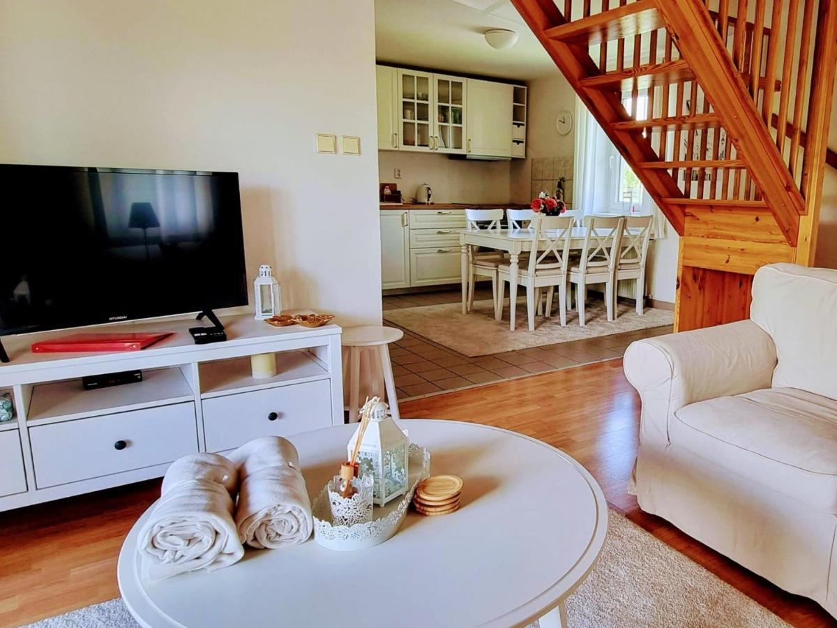 Holiday Home Holiday Hill 42 By Interhome Cista  Zewnętrze zdjęcie